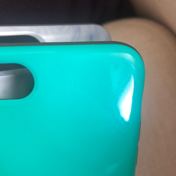 Bundle of loopy iPhone 8 Plus cases - Picture 6 of 6